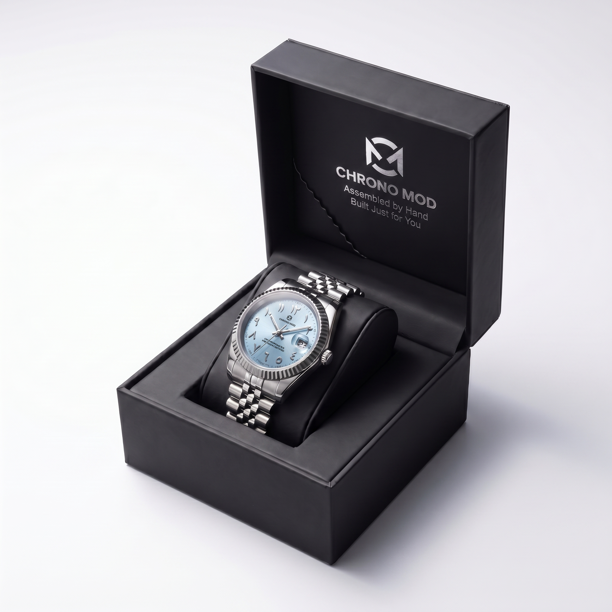 Classic Date – Hellblaues arabisches Zifferblatt Chronometer
