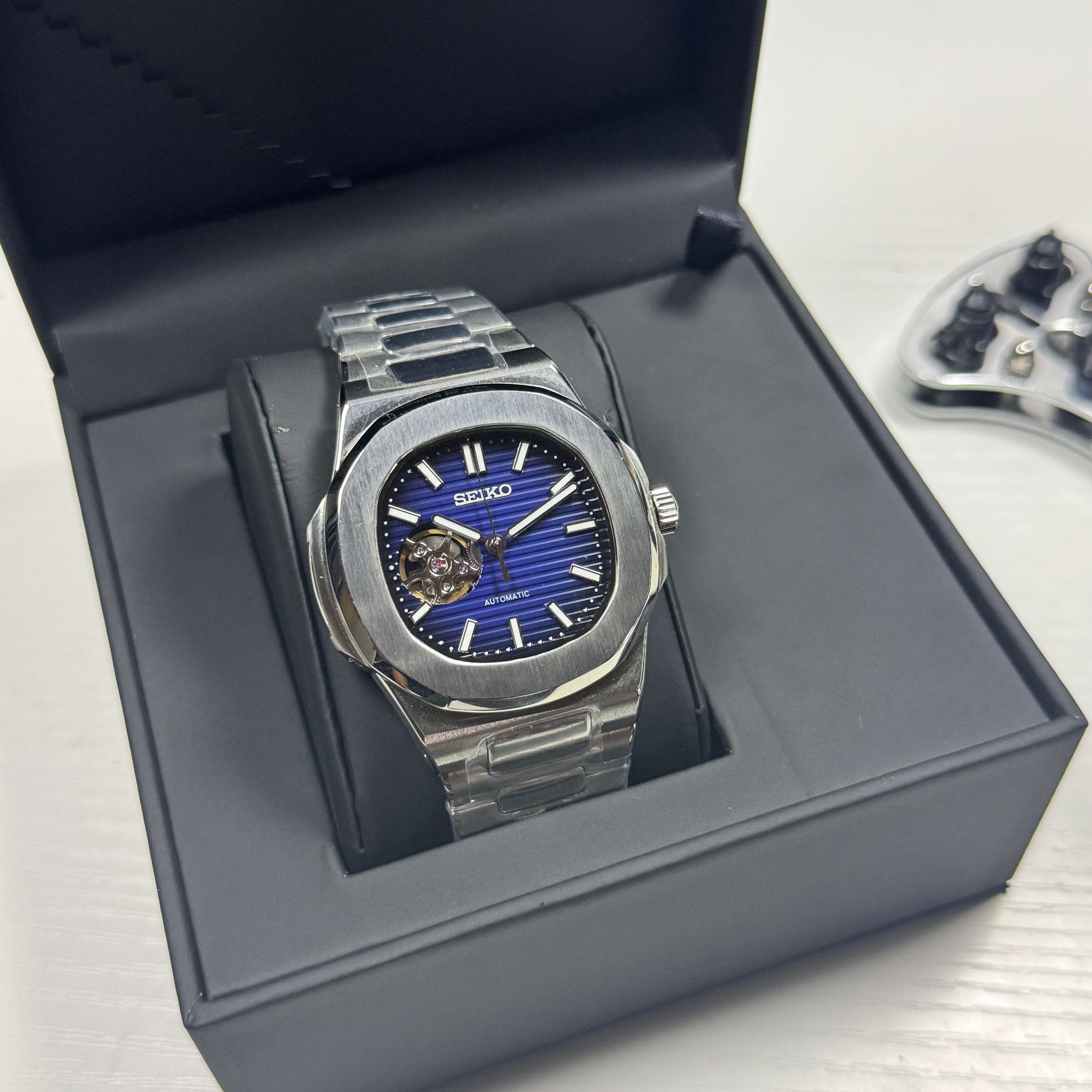 Seiko Mod Nautilus Open Heart | Azul