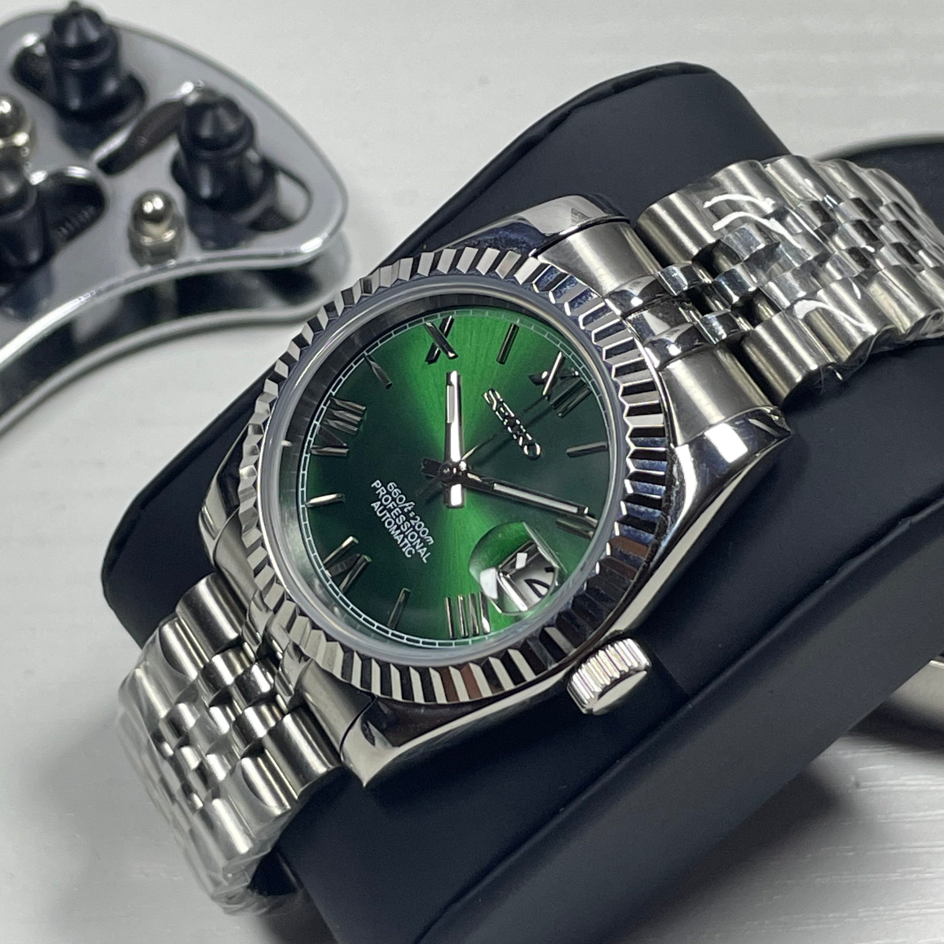 Seiko Mod Datejust Roman | Green
