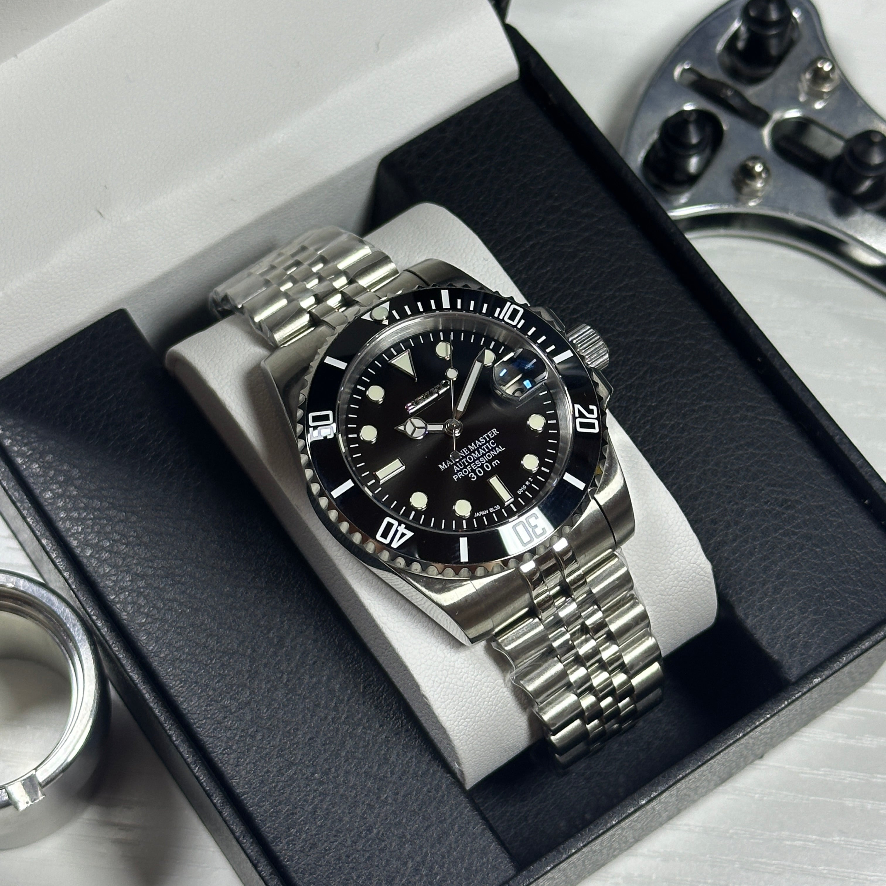 Seiko Mod Submariner Jubilee | Black