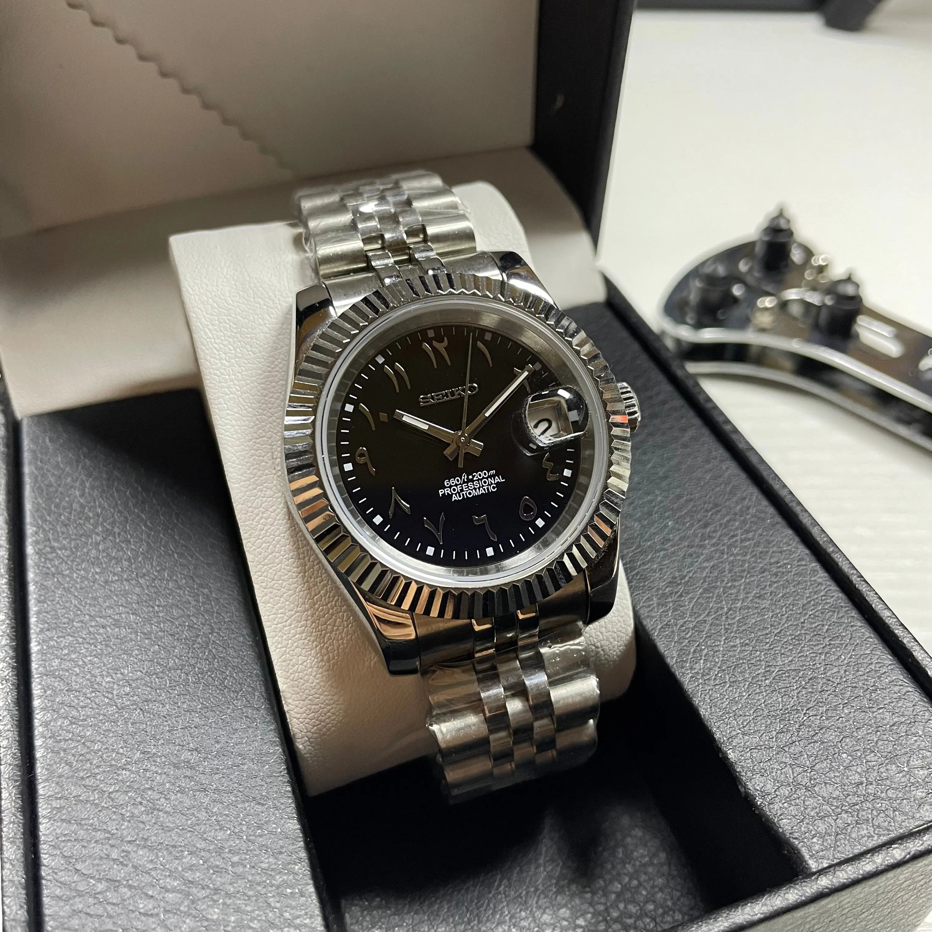 Seiko Mod Datejust Arabic Professional | Black - Chrono Mod