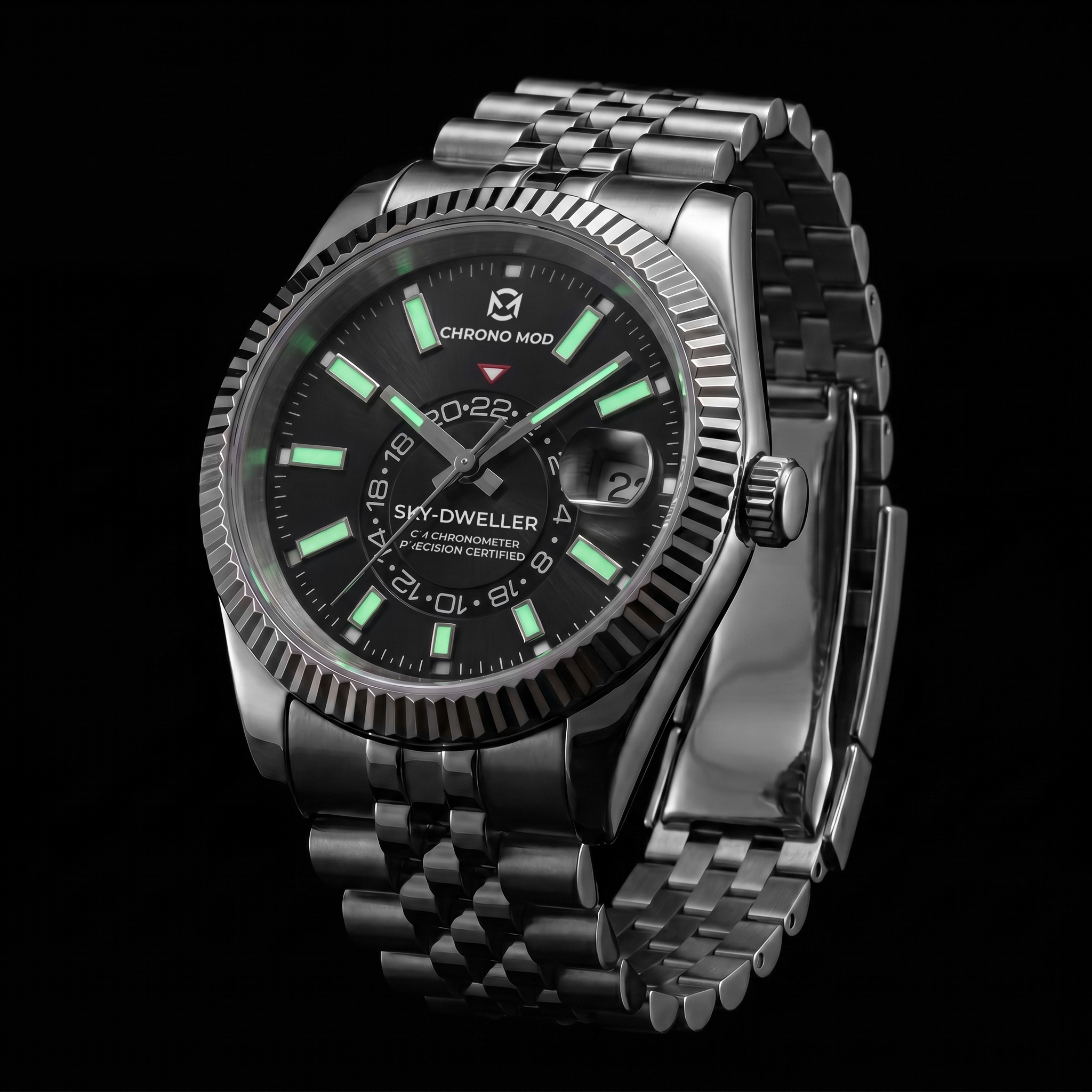 Classic Date Black Sky-Dweller - lume night shot