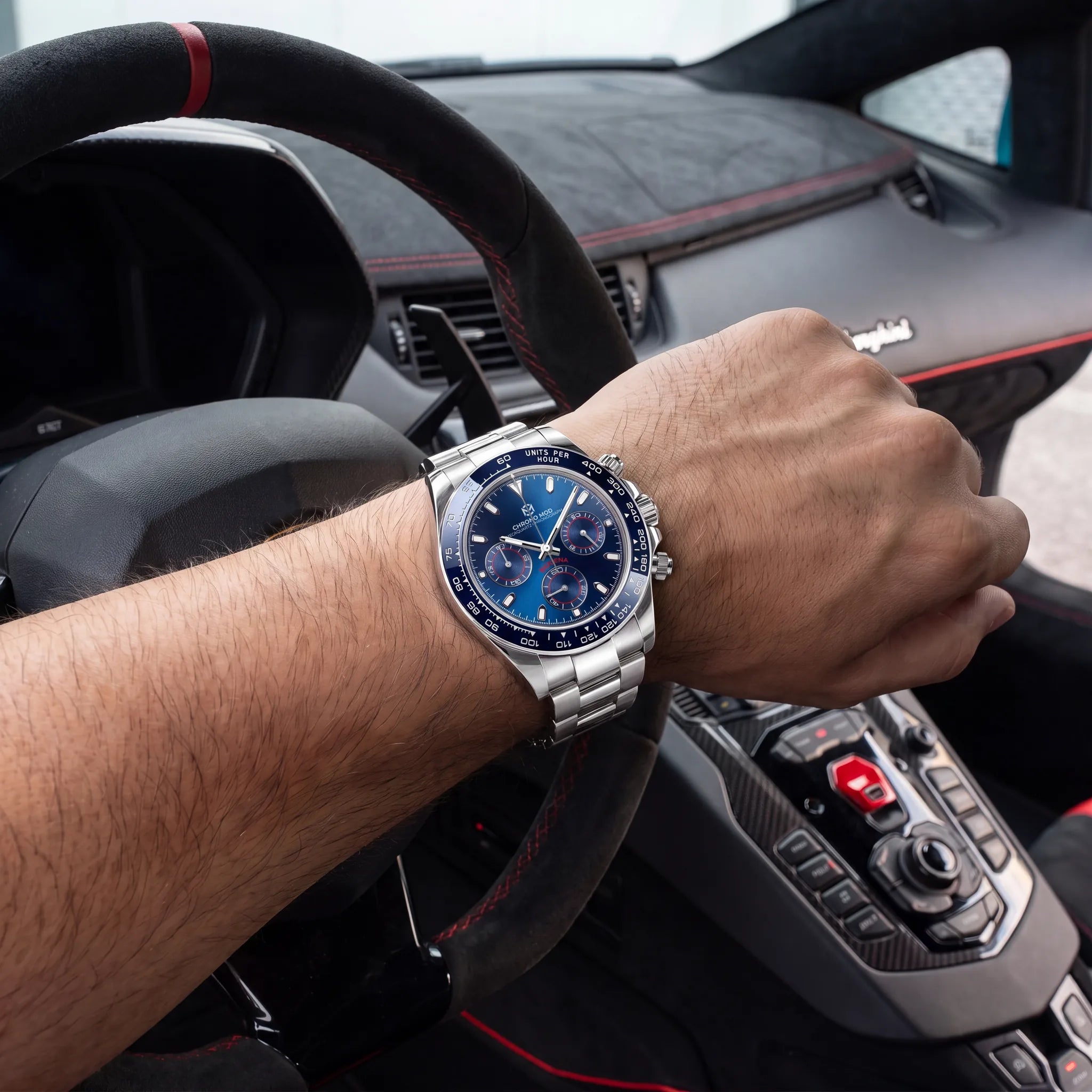 Chrono Mod Modena royal-blue au-poignet