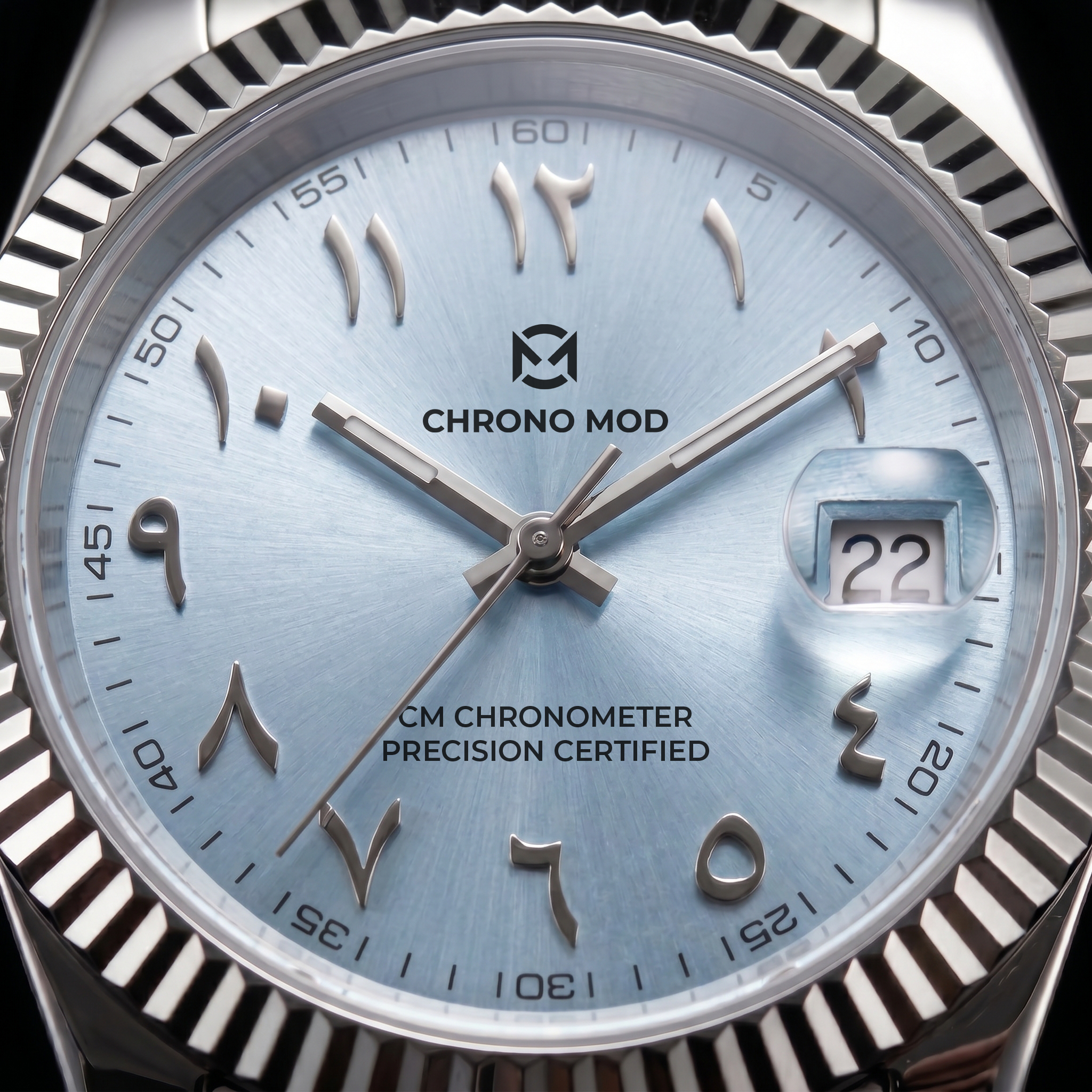 Classic Date – Hellblaues arabisches Zifferblatt Chronometer