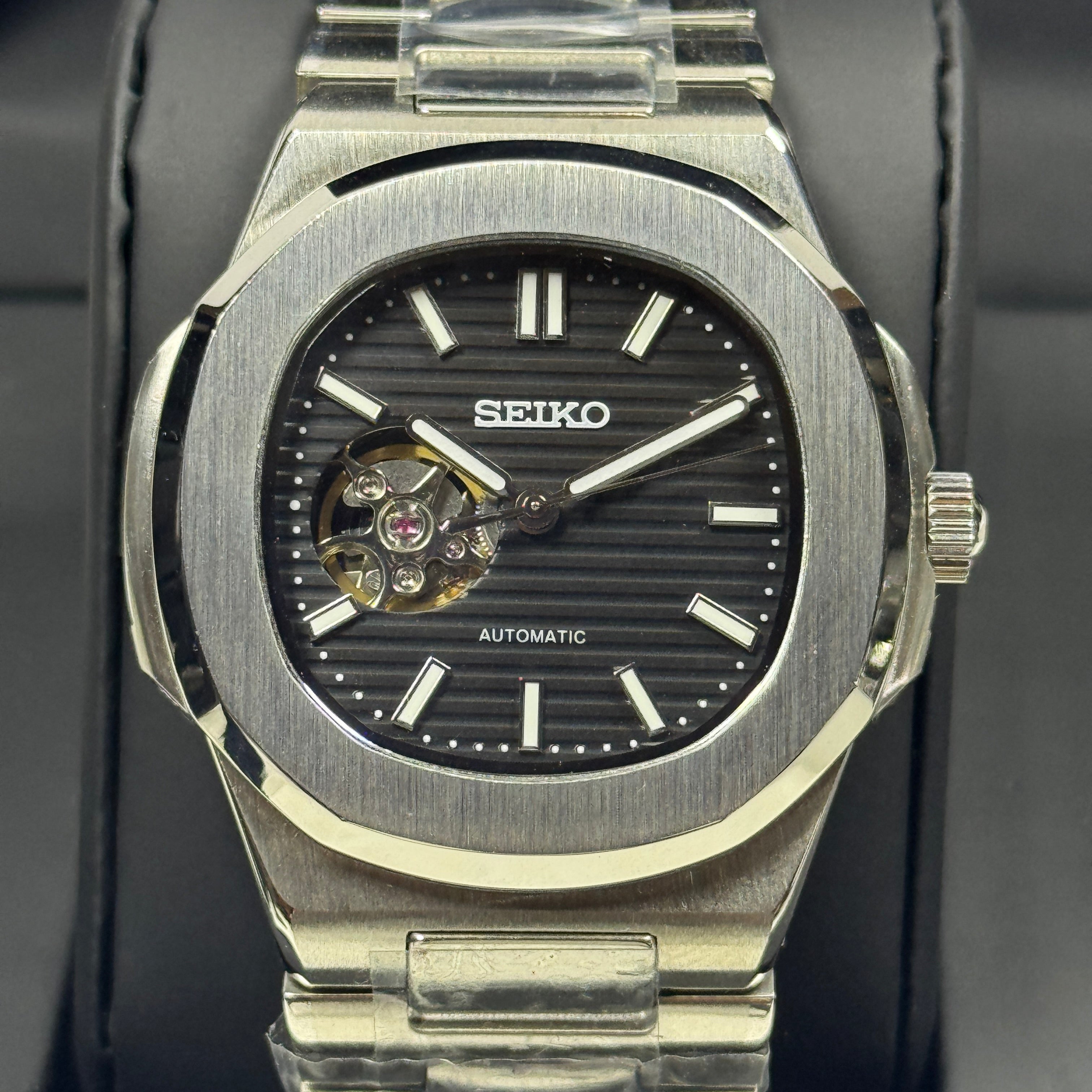 Seiko Mod Nautilus Open Heart | Noir