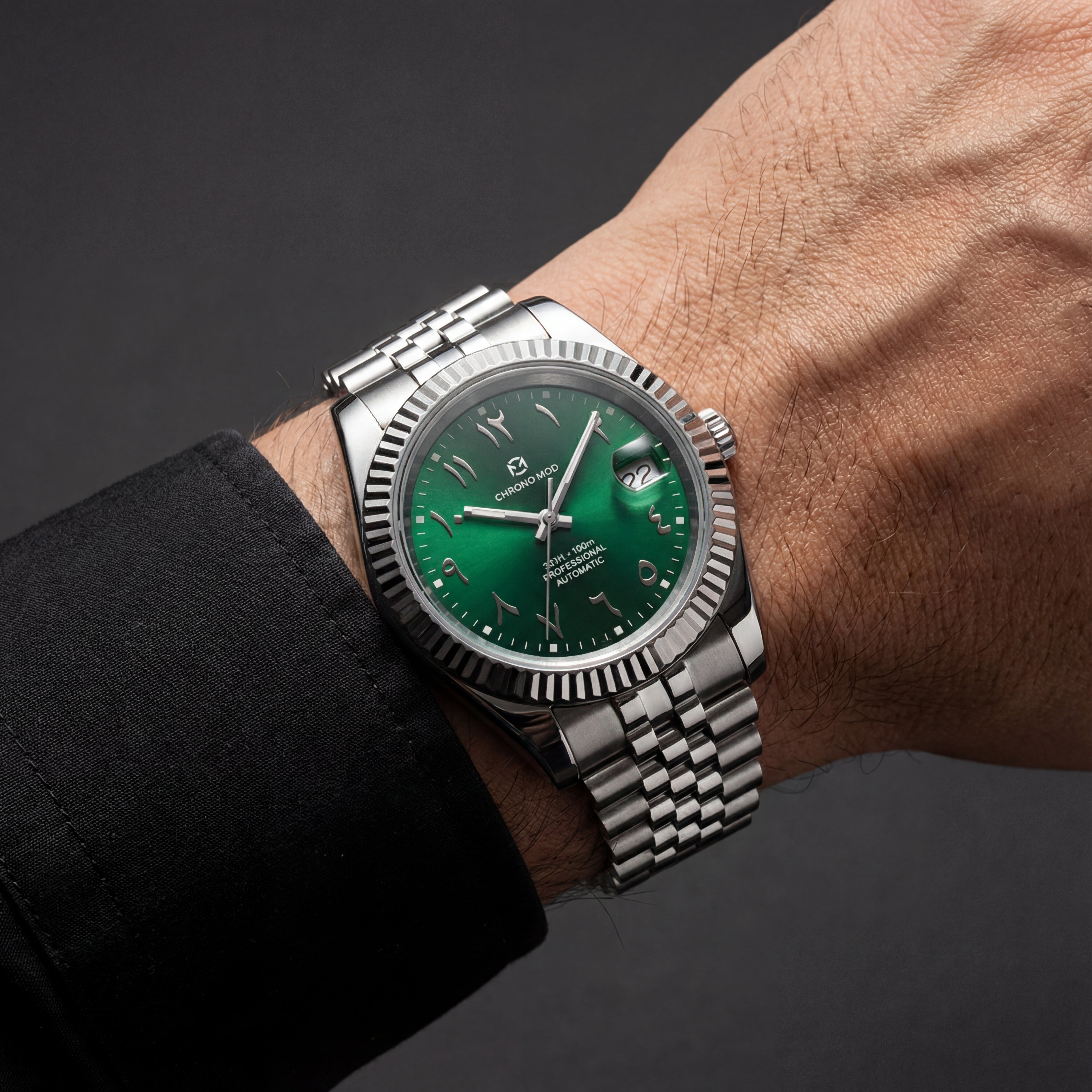 Classic Date – Green Arabic Dial Professional