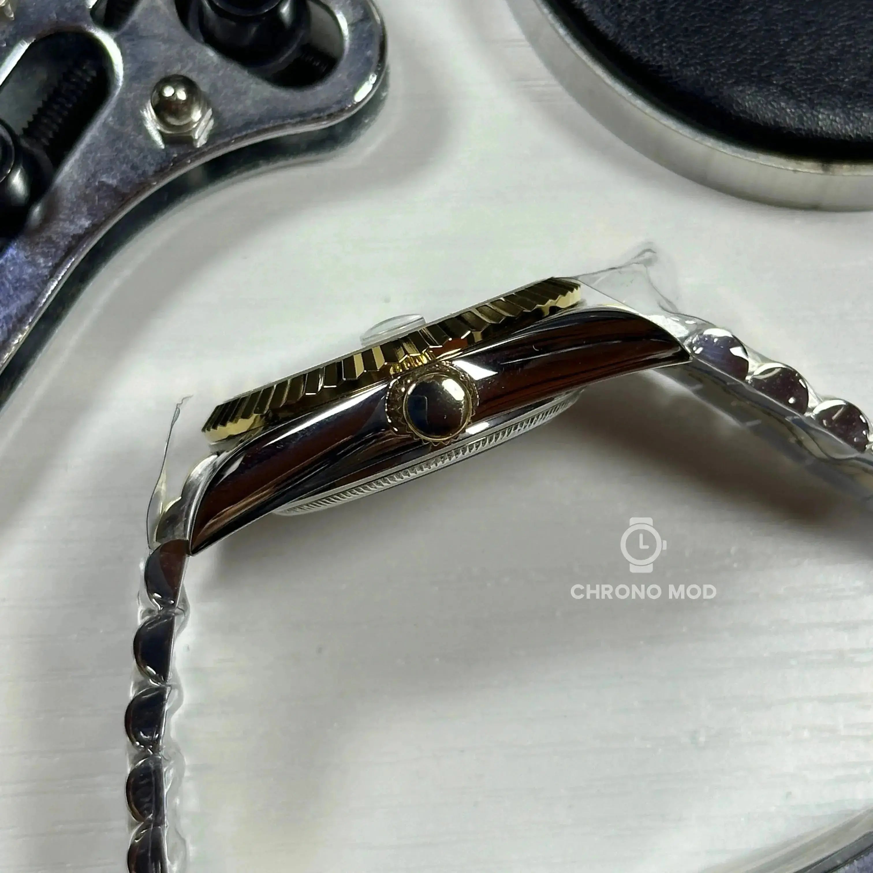 Seiko Mod Datejust Sunburst Rolesor Gold | Black - Chrono Mod