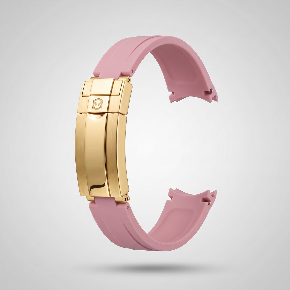 Powder Pink quick release silicone strap 20 mm, yellow gold clasp engraved with the Chrono Mod logo