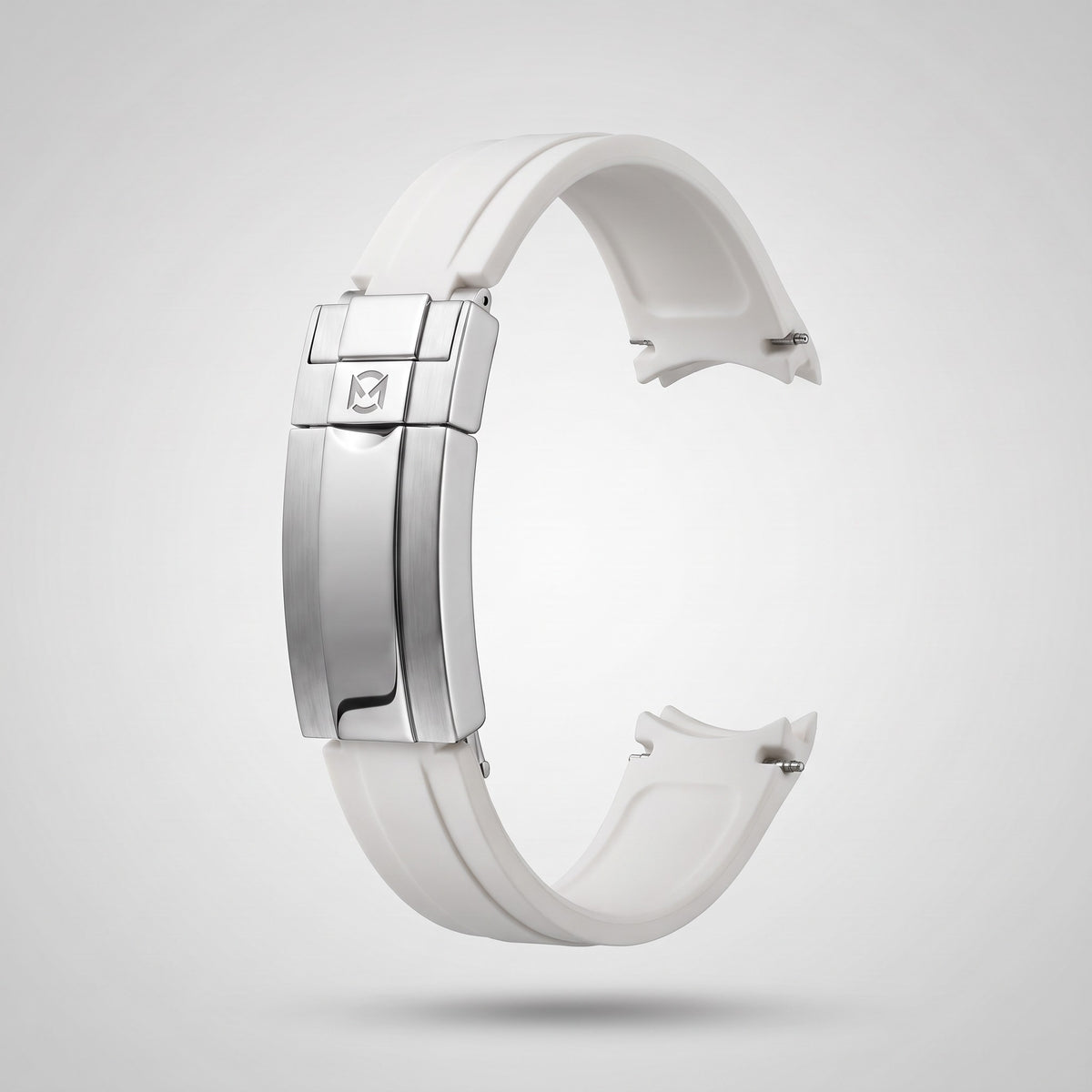 Arctic White quick release silicone strap 20 mm, brushed stainless steel clasp engraved with the Chrono Mod logo